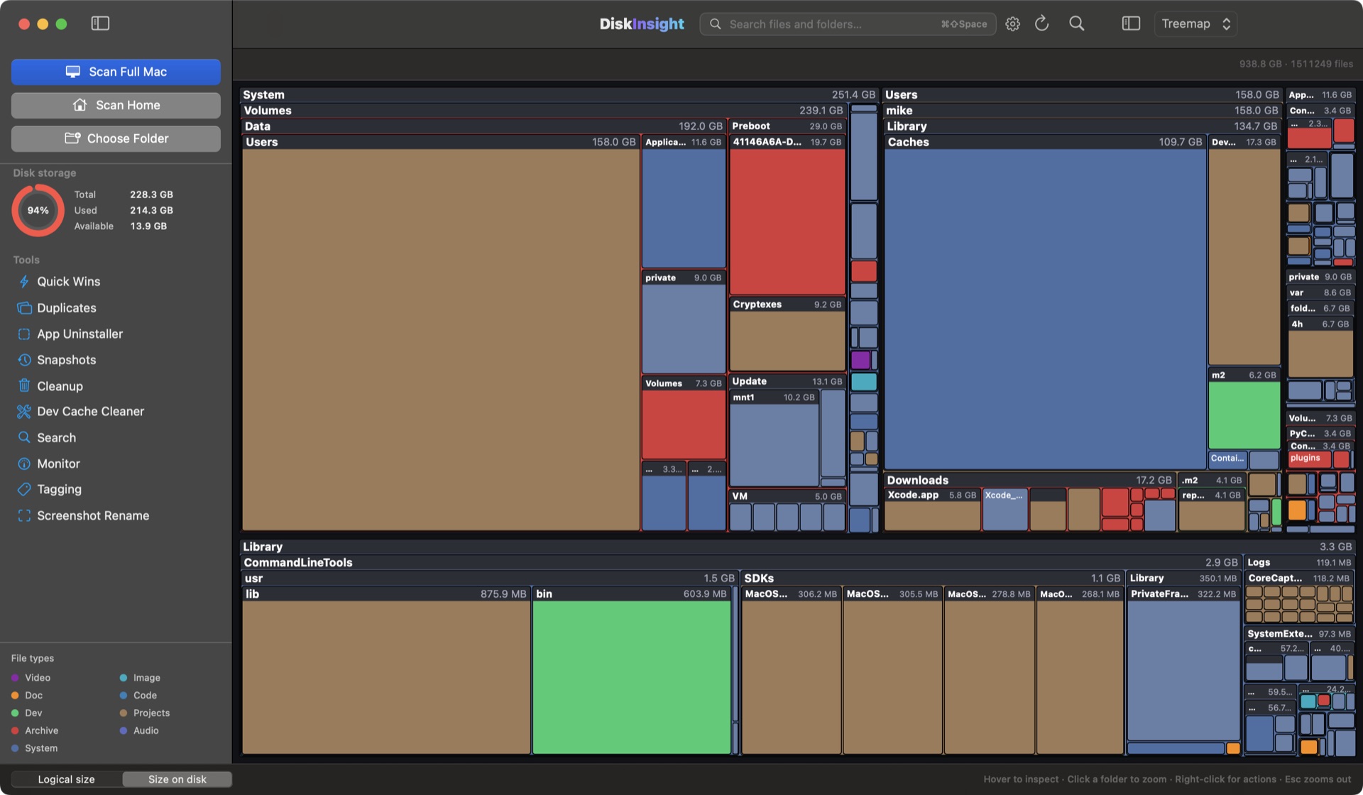 DiskInsight analyzing the whole Mac with a color-coded treemap of folders, file sizes and storage totals